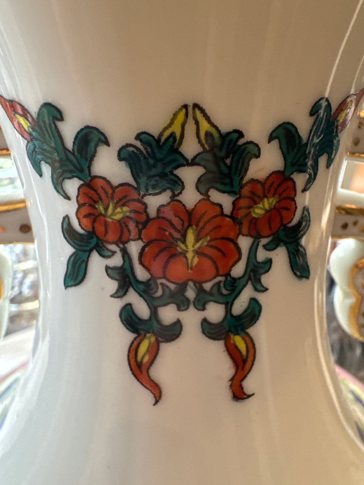 Vintage Chinese Porcelain Vase