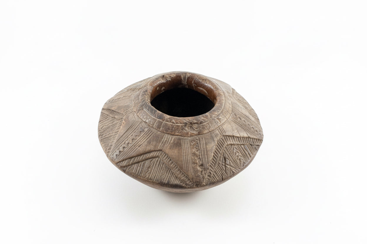Mortier en bois Bedouin Mihbaj du 19e siècle, moyen-oriental, antique