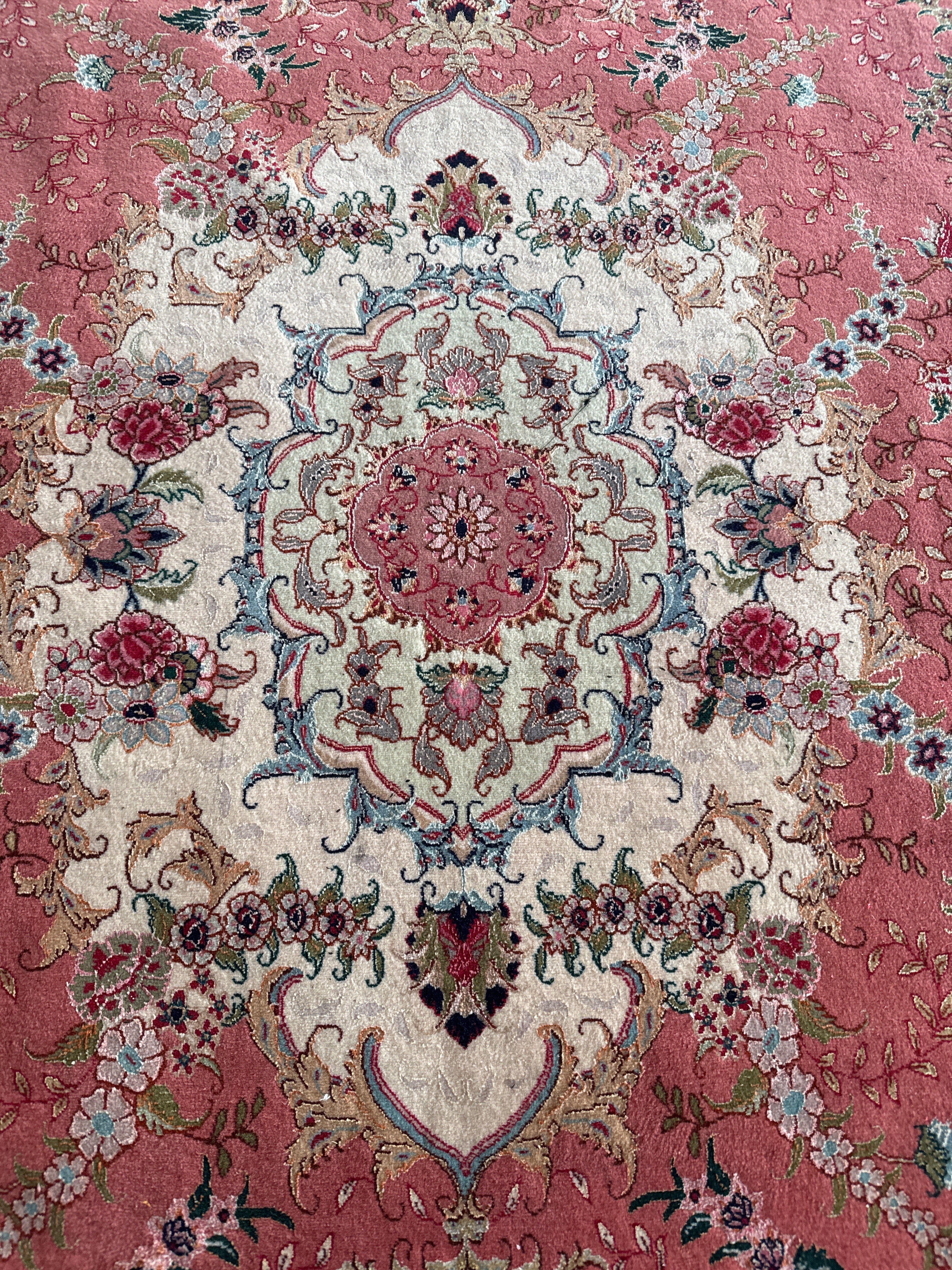Tapis vintage iranien fait à la main