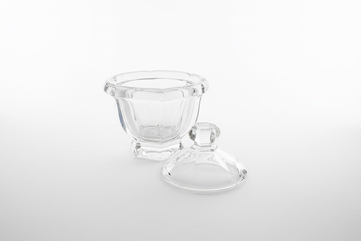 Boîte couverte en cristal Baccarat Harcourt vintage