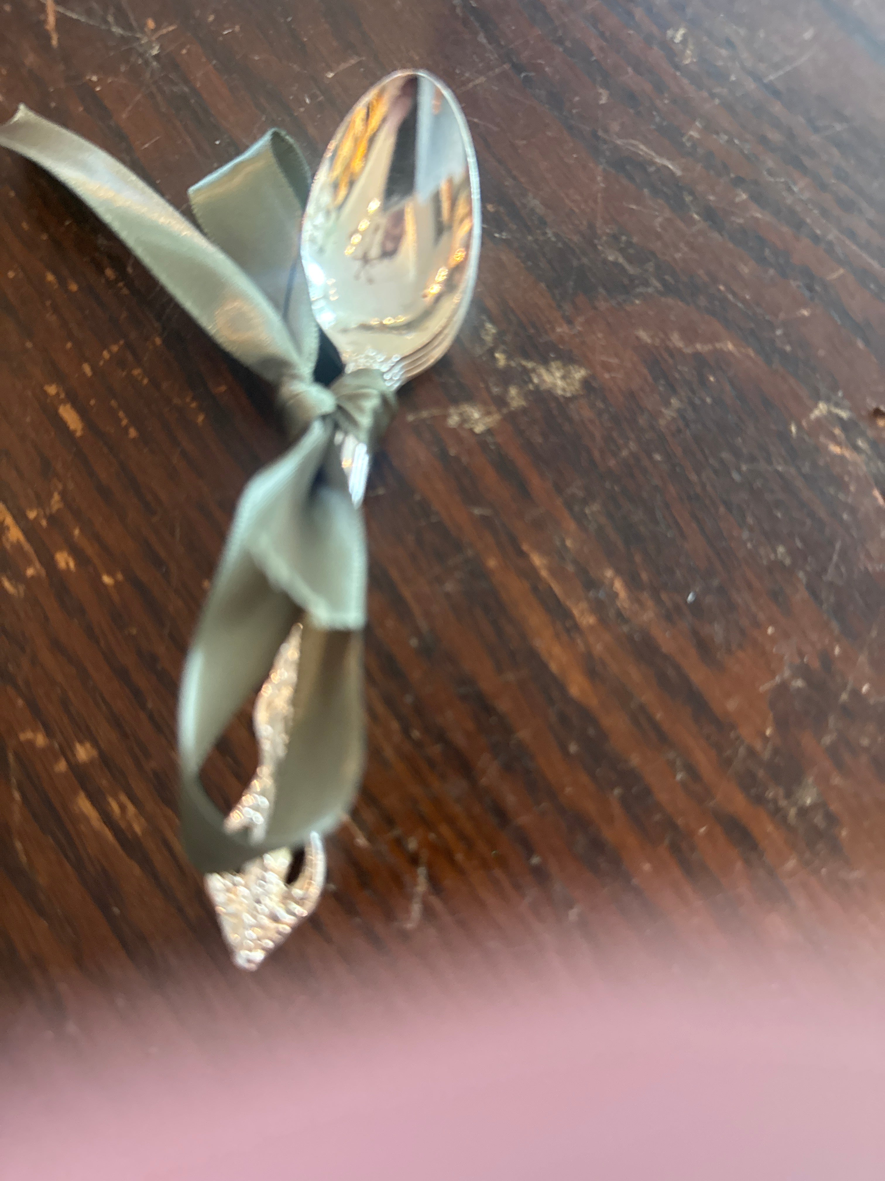 Set of 4 spoons