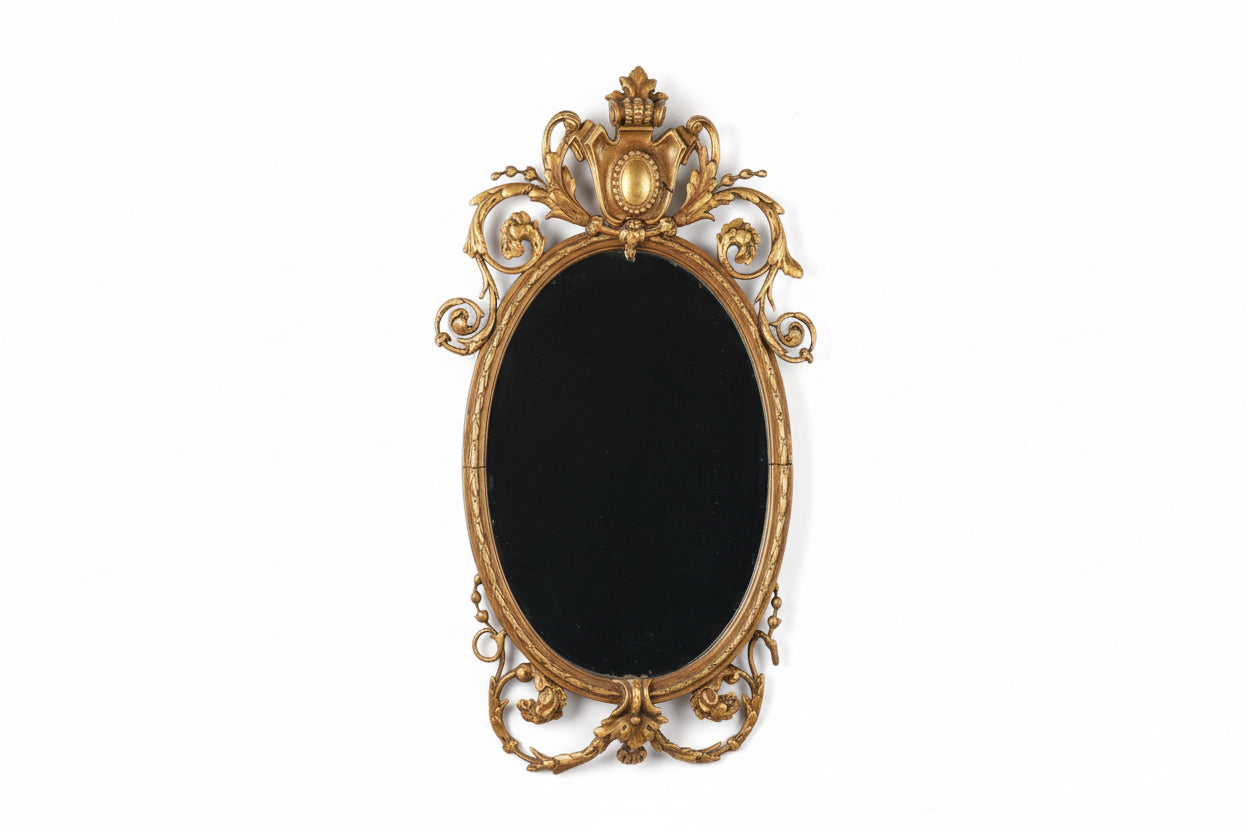 Miroir doré de style Adam, du XVIIIe siècle