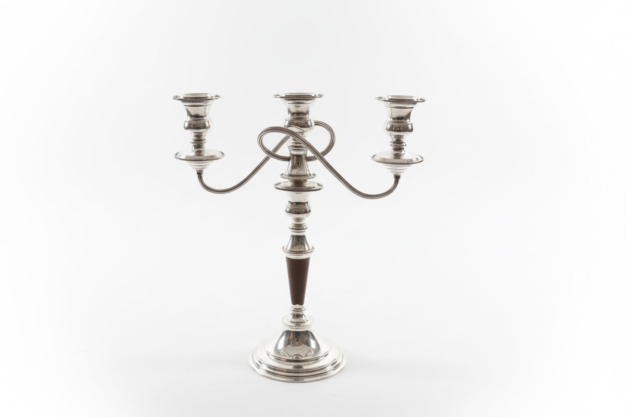 Grand bougeoir/chandelier à trois branches en argent vintage sur cuivre