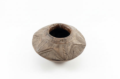 Mortier en bois Bedouin Mihbaj du 19e siècle, moyen-oriental, antique