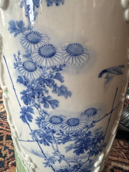 Vase/porte-parapluie en porcelaine vintage