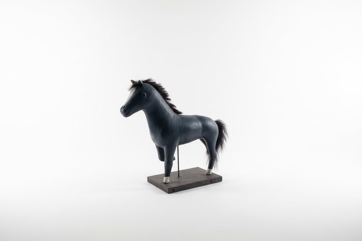 Sculpture de cheval en bois, art populaire québécois vintage