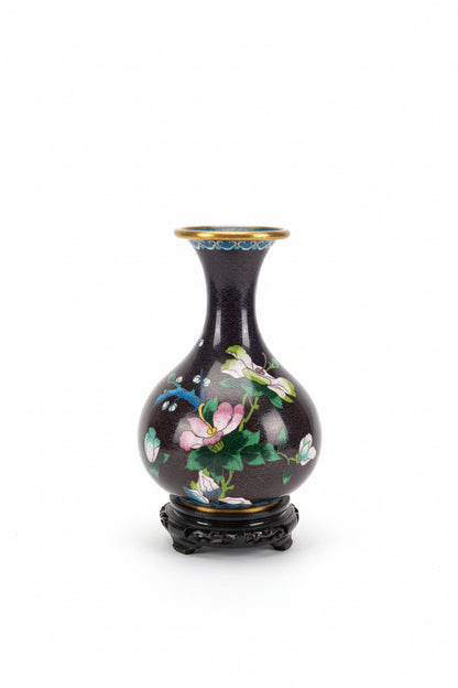 Vase japonais en cloisonné à décor floral