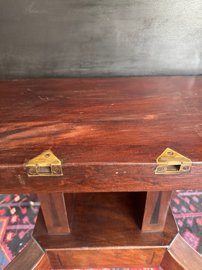 English Regency mahogany breakfast table. Flip-top