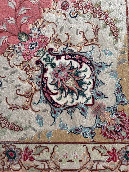 Tapis vintage iranien fait à la main