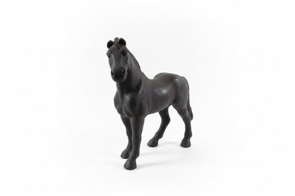 Figurine de cheval vintage en métal coulé