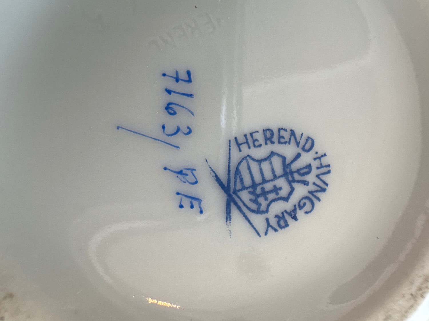 Vase Herend avec trèfle