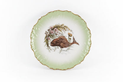 Plat de présentation et 6 assiettes à poisson anciens en porcelaine de Limoges, peints à la main