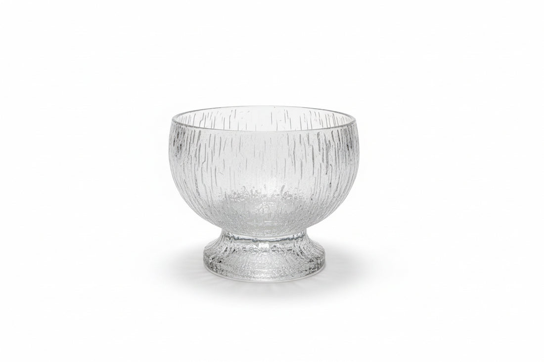 Set of 8 Scandinavian-style Bowls