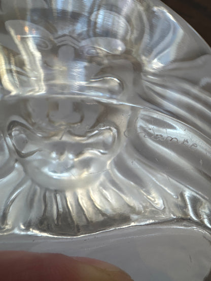 Cendrier carré en cristal Lalique France, motif tête de lion, style Art déco, signé, rare